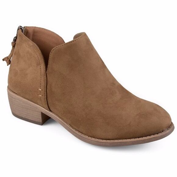 Journee Collection Livvy Side Split Ankle booties taupe brown - 6.5 - Picture 1 of 11
